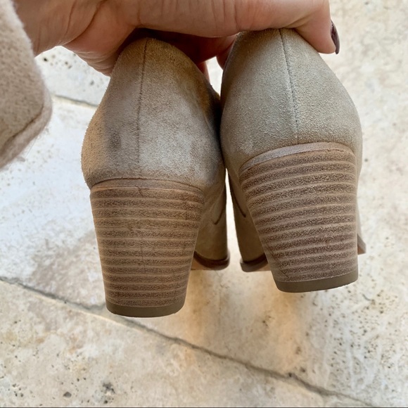 VINCE Suede Hamilton Chelsea Ankle Bootie in Clay 6.5 - Picture 11 of 16